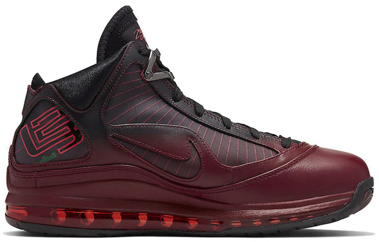 CU5133 600 Nike LeBron 7 Christmas (2019)