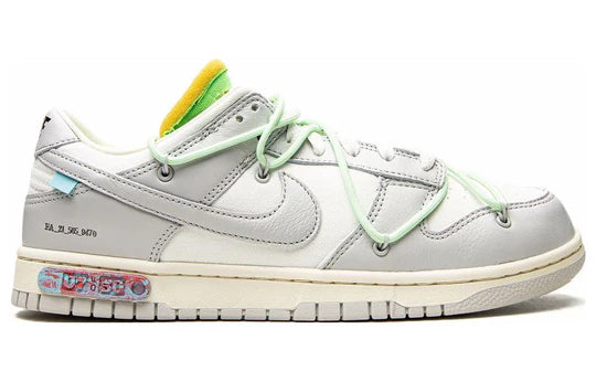 DM1602 108 Nike Dunk Low Blanco roto Lote 7