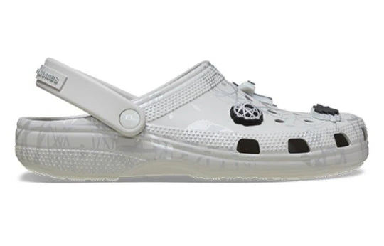 209622 101 Crocs Classic Clog Futura Laboratories Pearl White