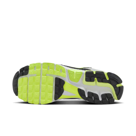 FB9149 701 Nike Zoom Vomero 5 Life Lime