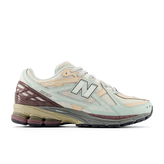 M1906ND New Balance 1906D Clay Ash Licorice
