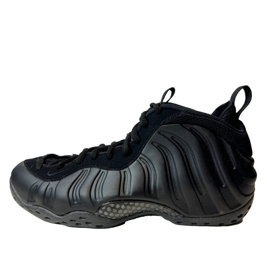 CV0369 001 Nike Air Foamposite One All-Over Swoosh Black 11.5 [USED]