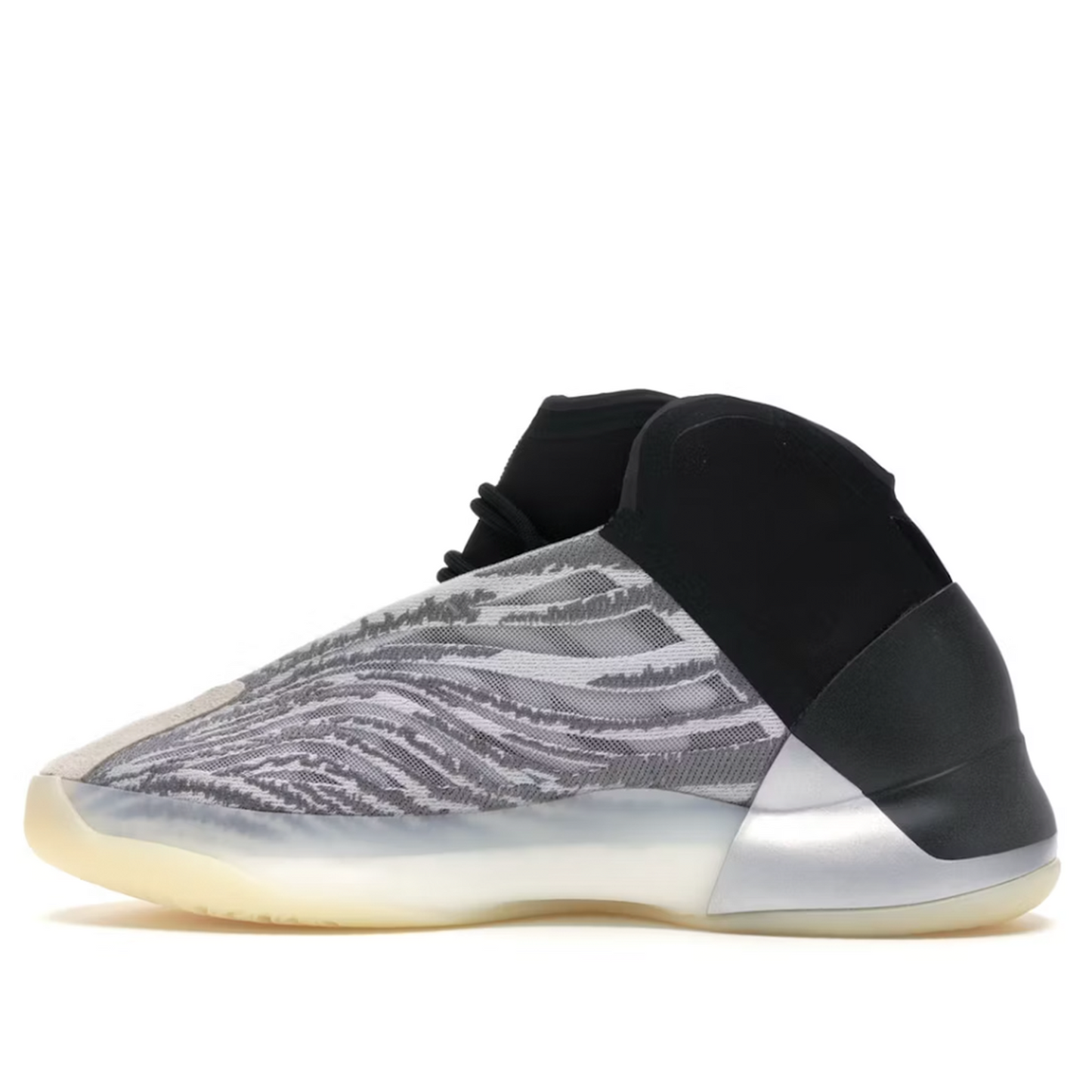 Q46473 adidas Yeezy QNTM (Lifestyle Model)