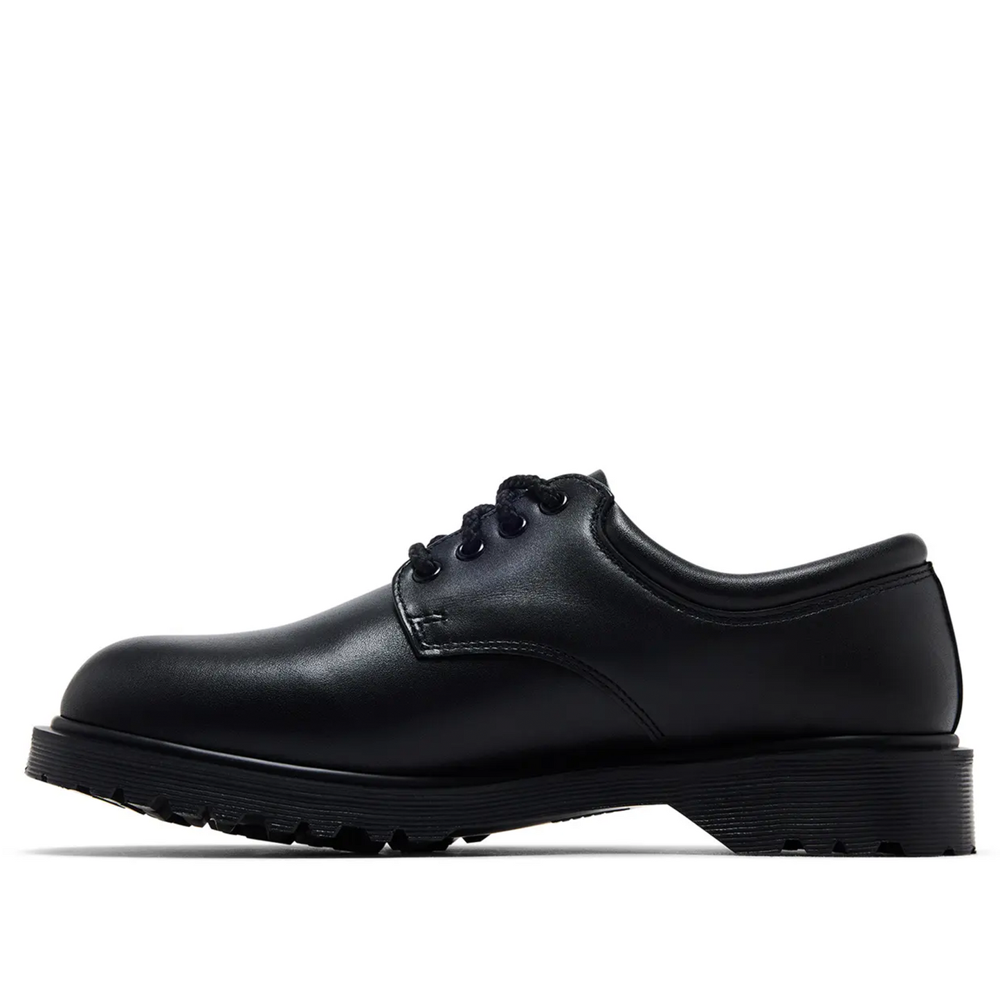43010001 Dr. Martens Postal Supreme 4-Eye Shoe Supreme Black