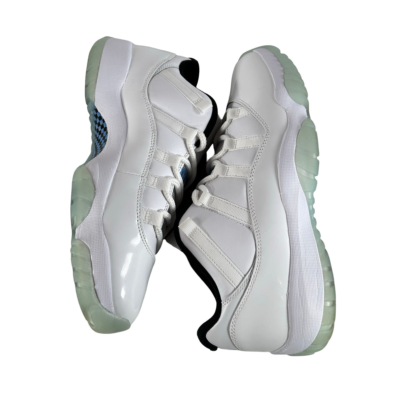 AV2187 117 Jordan 11 Bajo Leyenda Azul