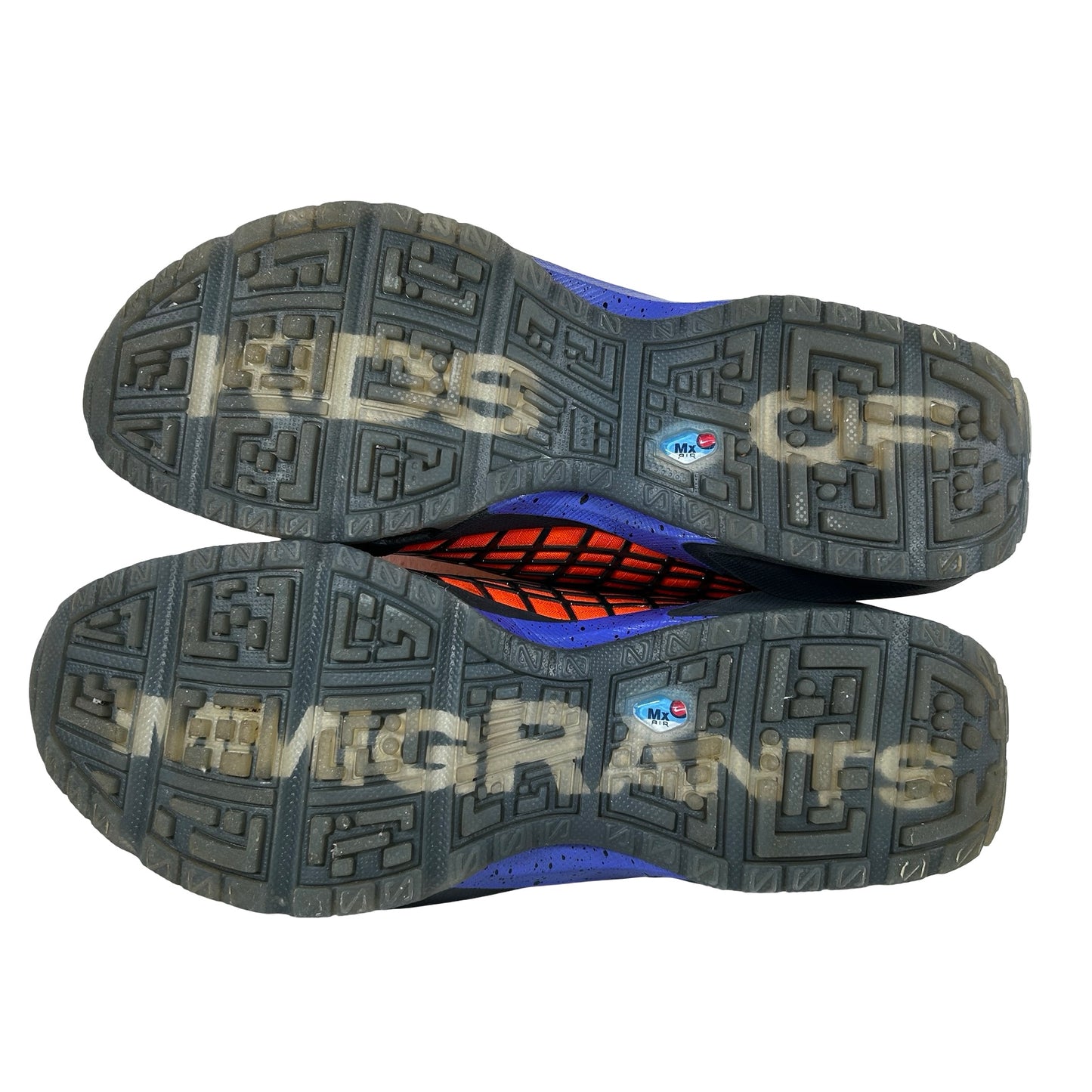 HF3286 700 Nike Air Max Sunder SP Kids of Immigrants Sunrise [USED] - 10 M (Used)
