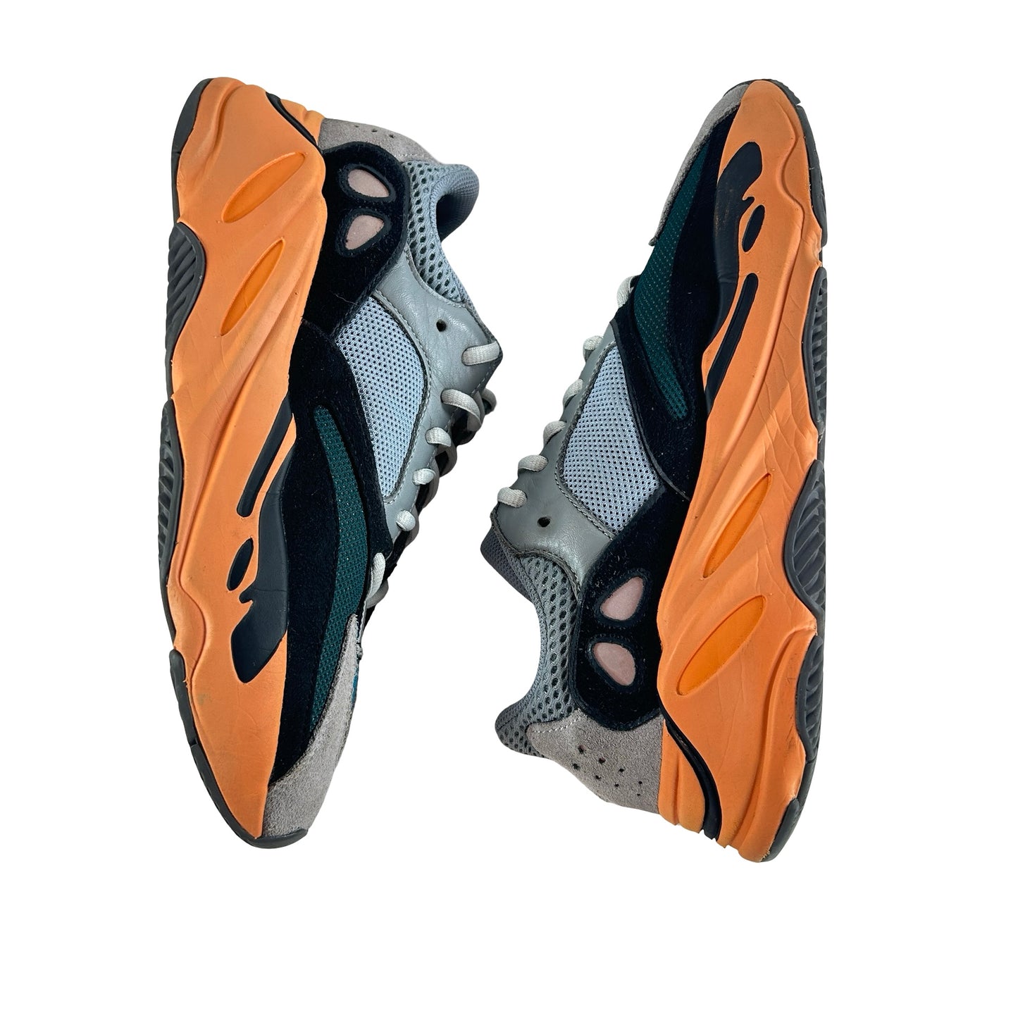 GW0296 Yeezy 700 Wash Orange [USED] - 8.5 M (Used)