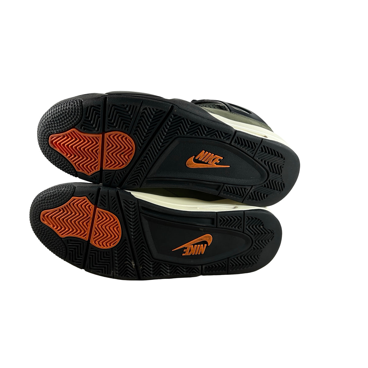 IB1519 200 Jordan 4 Retro OG SP Undefeated (2025) [USED] - 10.5 M (Used) (No Box)