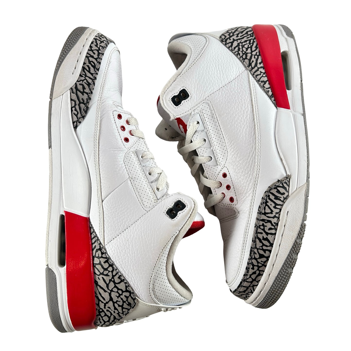 136064 116 Jordan 3 Retro Hall of Fame [USED] - 13 M (Used)