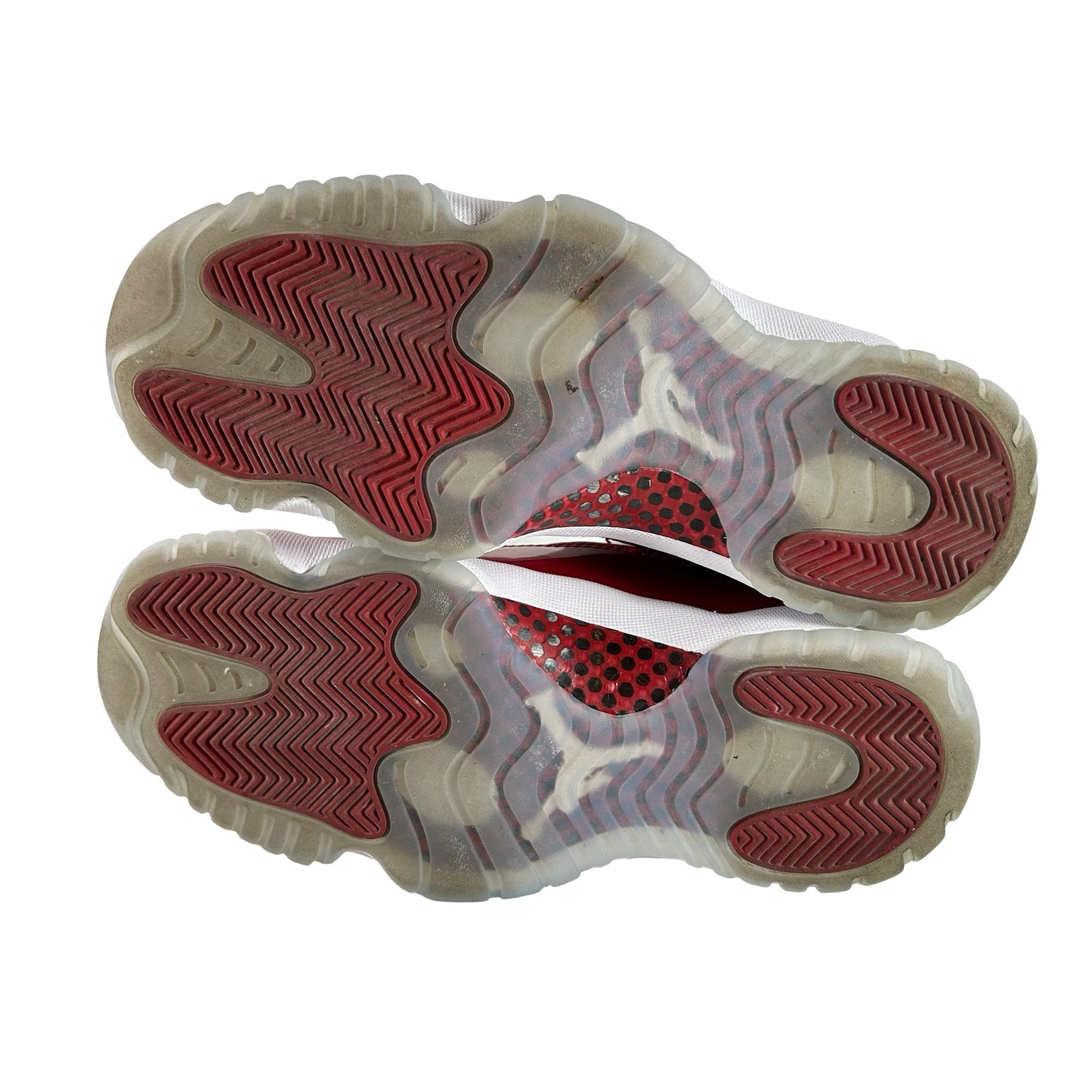 CT8012 116 Jordan 11 Retro Cherry (2022) [USED] - 7 M (Used)