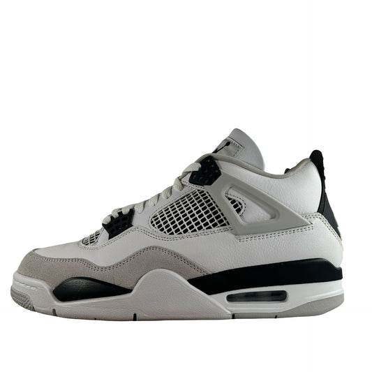DH6927 111 Jordan 4 Retro Military Black - 8.5 M (Yellowing)