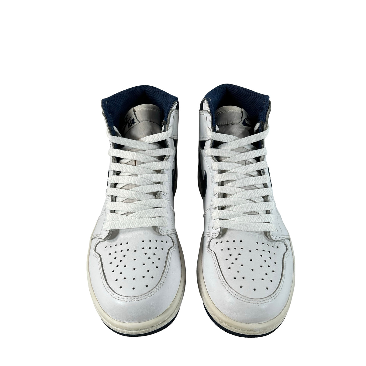 555088 106 Air Jordan 1 Retro High OG Metallic Navy 2016 [USED] - 8 M (Used)