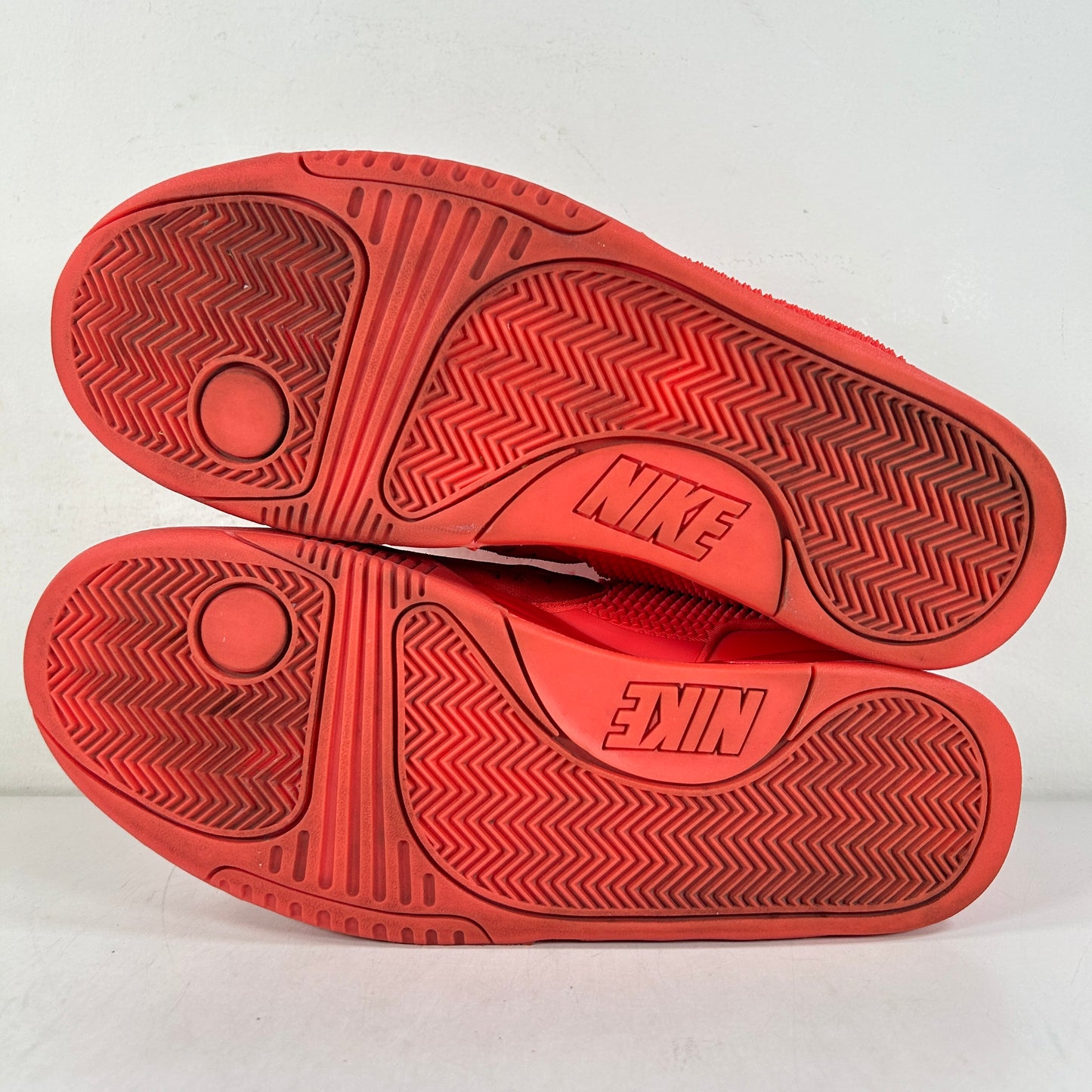 508214 660 Nike Air Yeezy 2 Red October [USED] - 10 M (Used)