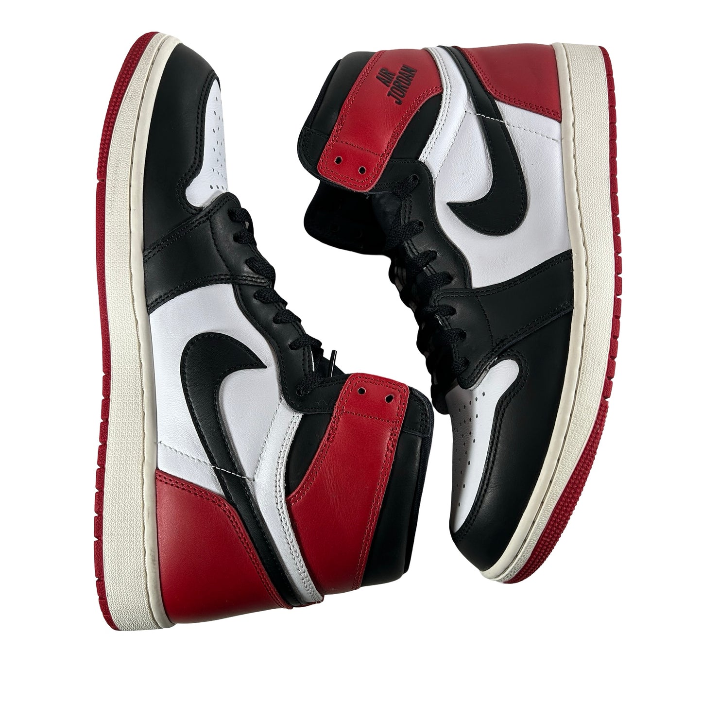 DZ5485 106 Jordan 1 Retro High OG Black Toe Reimagined [USED] - 13 M (Used2)