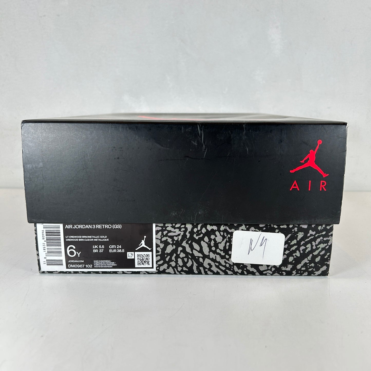 DM0867 102 Jordan 3 Retro Palomino (GS) [USED] - 6 Y (Used)