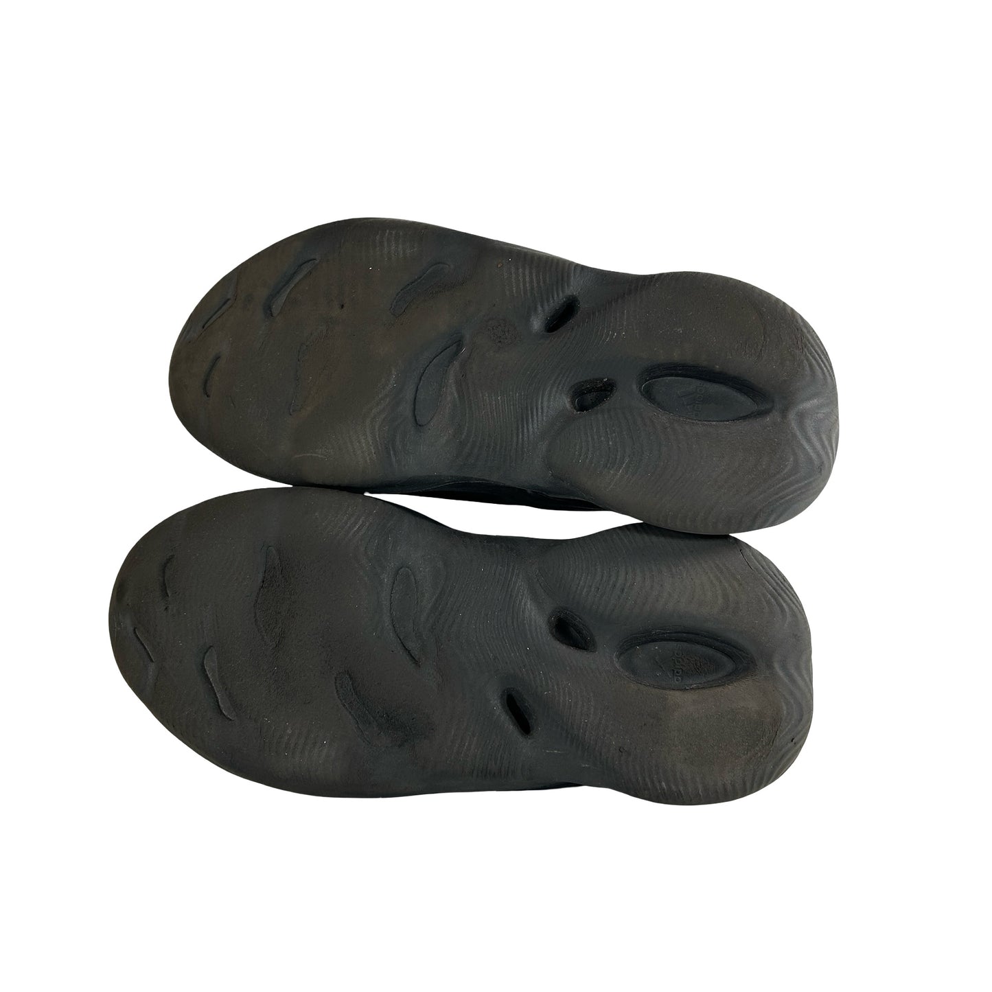 HP8739 Adidas Yeezy Foam RNR Onyx [USED] - 13 M (Used4)