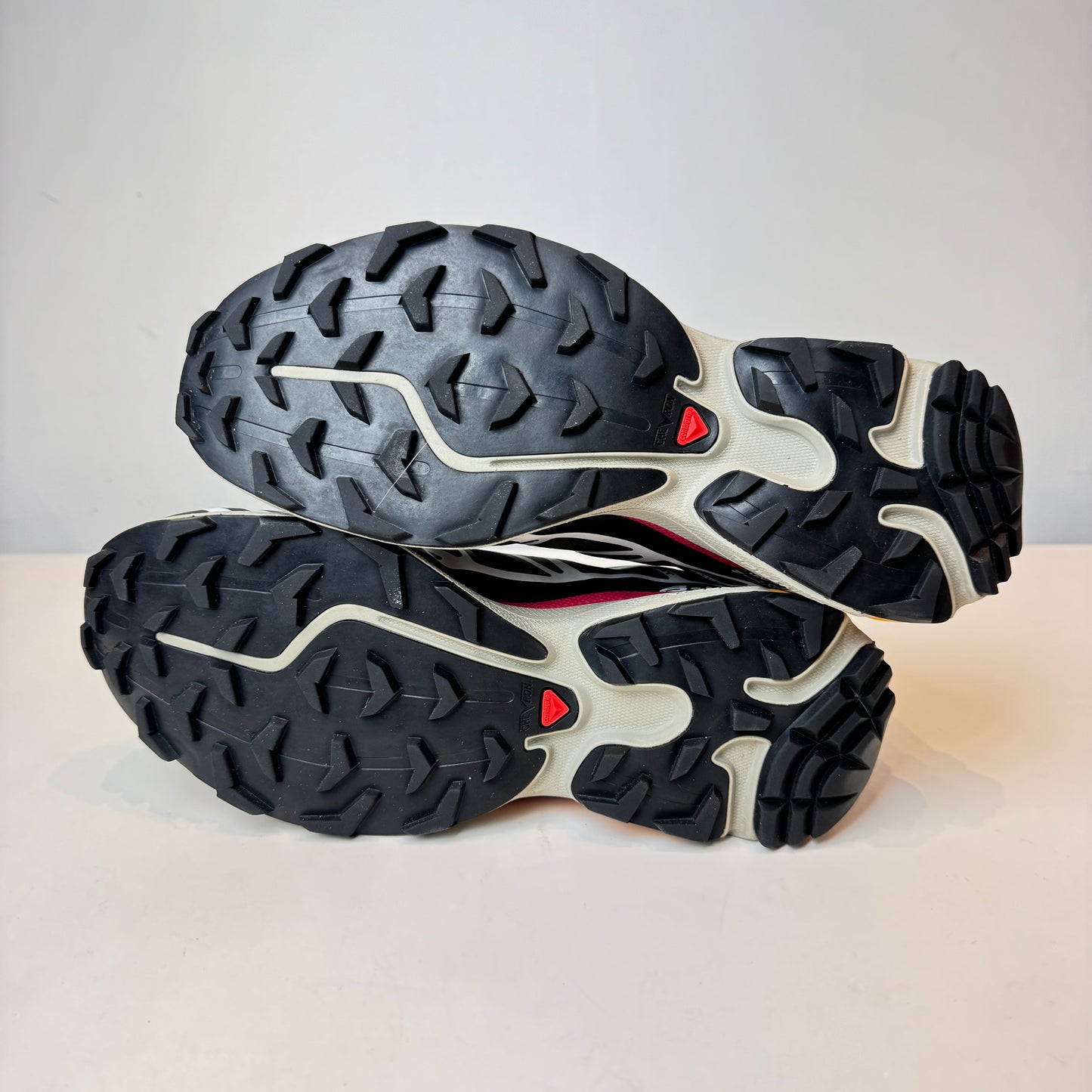 475400 31 V0 Salomon XT-6 [USED] - 9.5 M (Used)