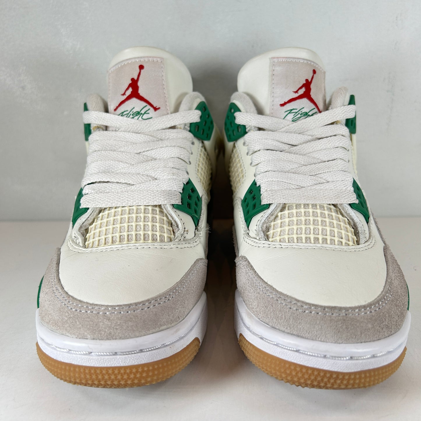 DR5415 103 Jordan 4 Retro SB Pine Green [USED] - 4 M (Used) (No Box)