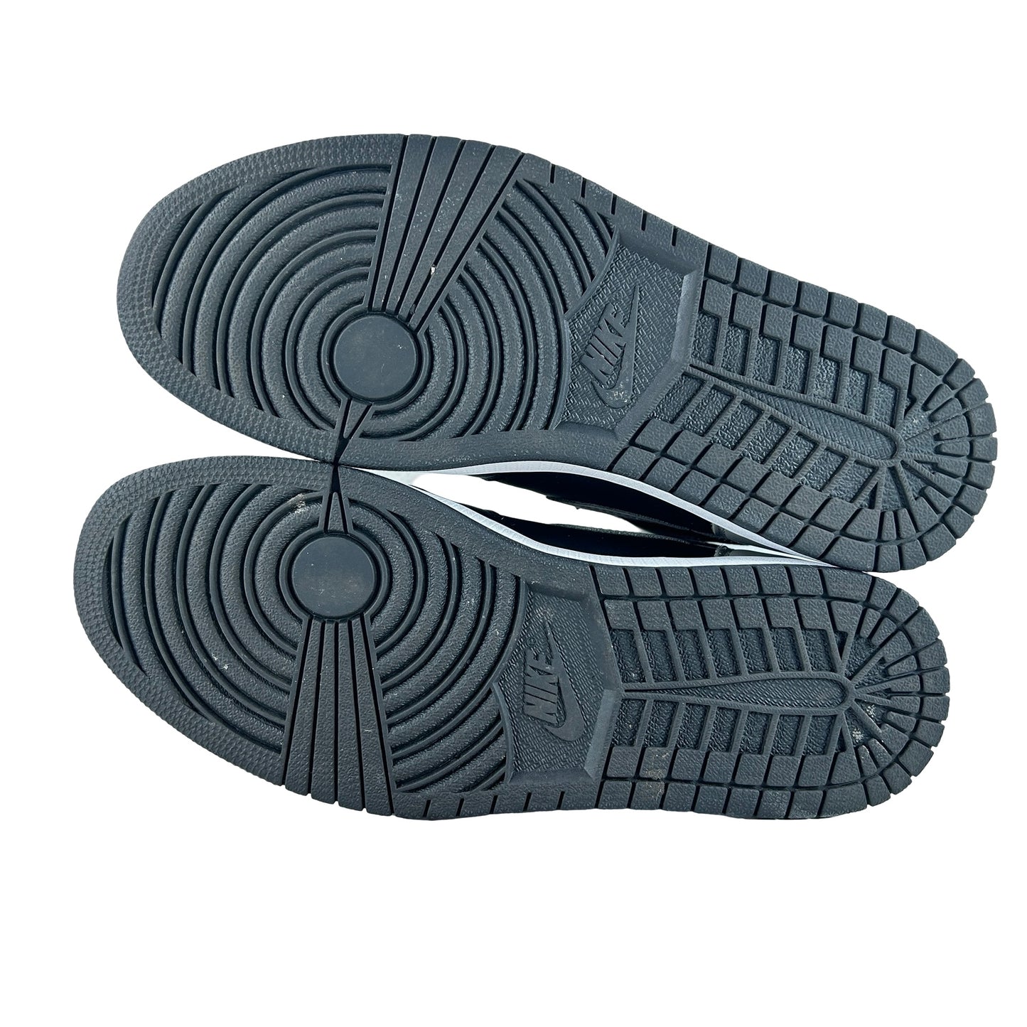 555088 013 Jordan 1 Sombra (2018)