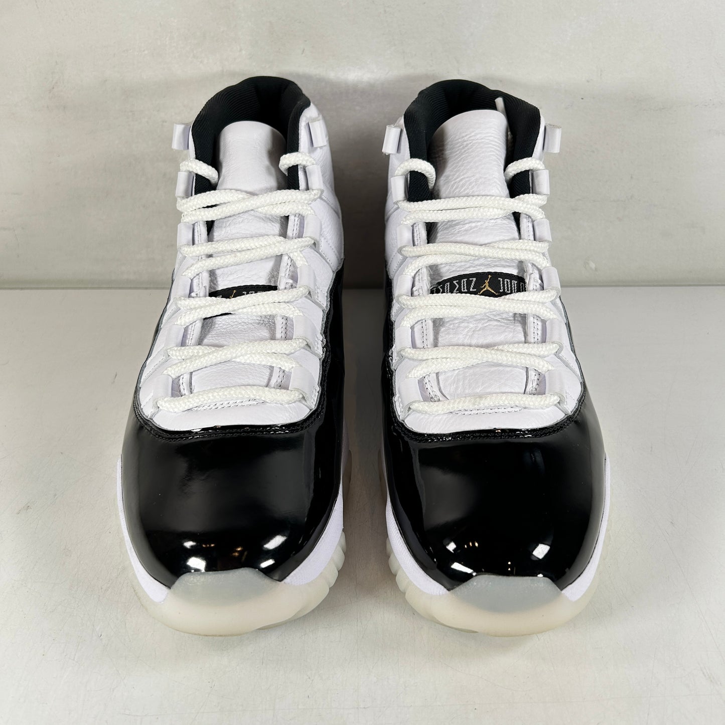 CT8012 170 Jordan 11 Retro DMP Defining Moments (2023) [USED] - 9 M (VNDS)