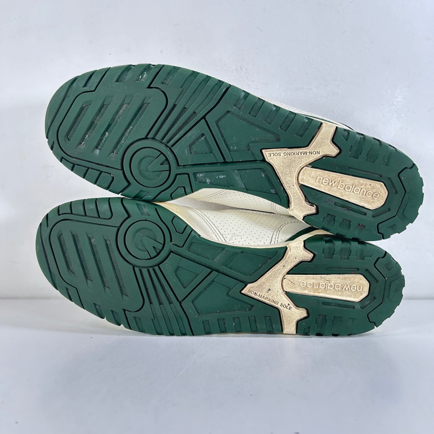 BB550ALD New Balance 550 Aime Leon Dore White Green [USED] - 9.5 M (Used)