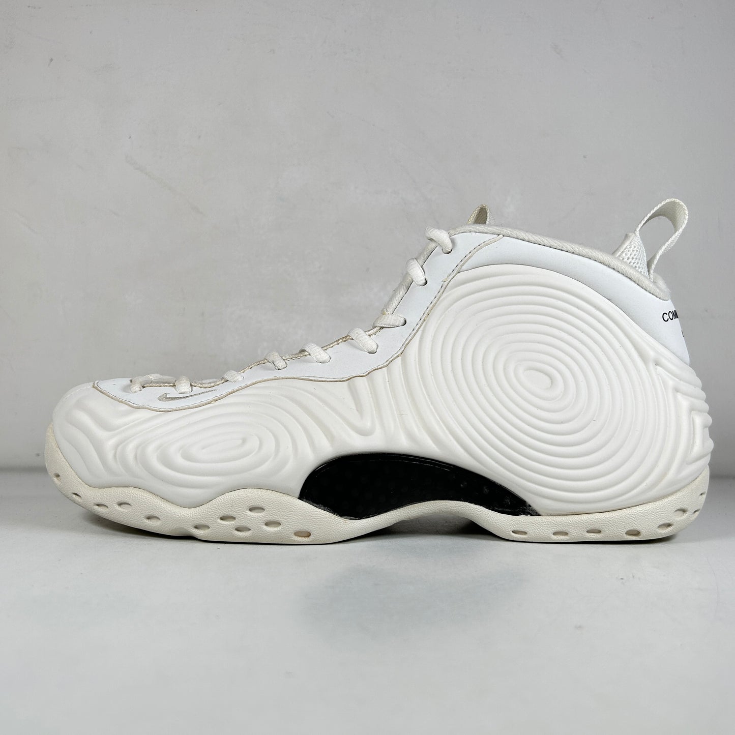 DJ7952 100 Nike Air Foamposite One CDG White [USED] - 10 M (Used2)