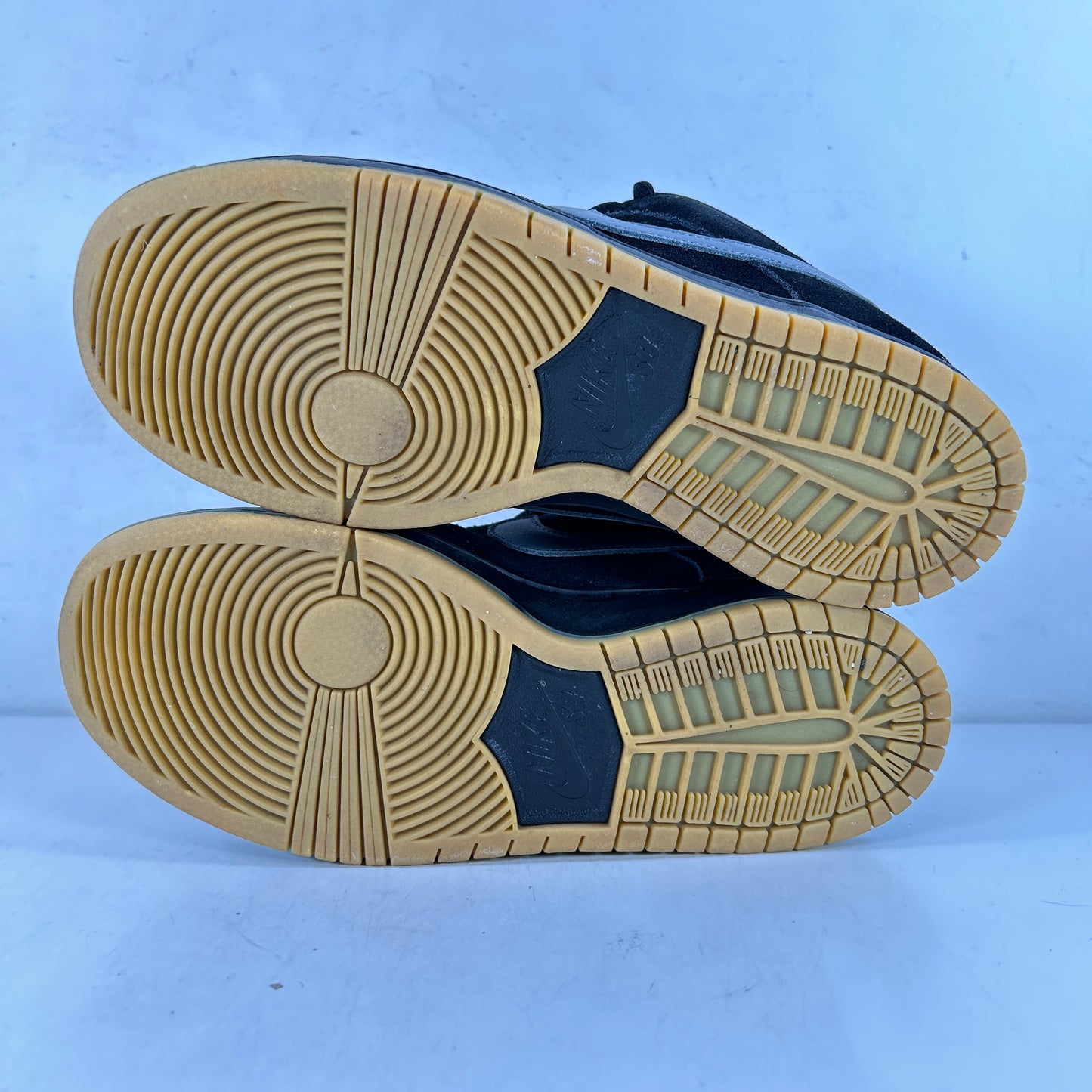 BQ6817 010 Nike SB Dunk Low Fog [USED] - 6.5 M (Used)
