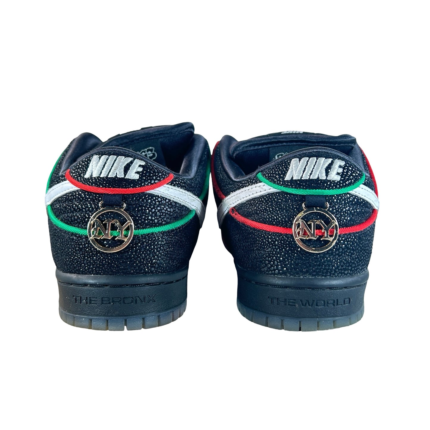 HV1664 001 Nike SB Dunk Low Bronx Girls Skate [USED] - 10.5 M (Used2)