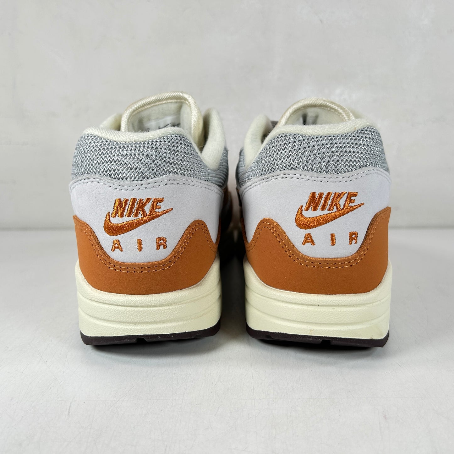 DH1348 001 Nike Air Max 1 Patta Waves Monarch [USED] - 9 M (VNDS)