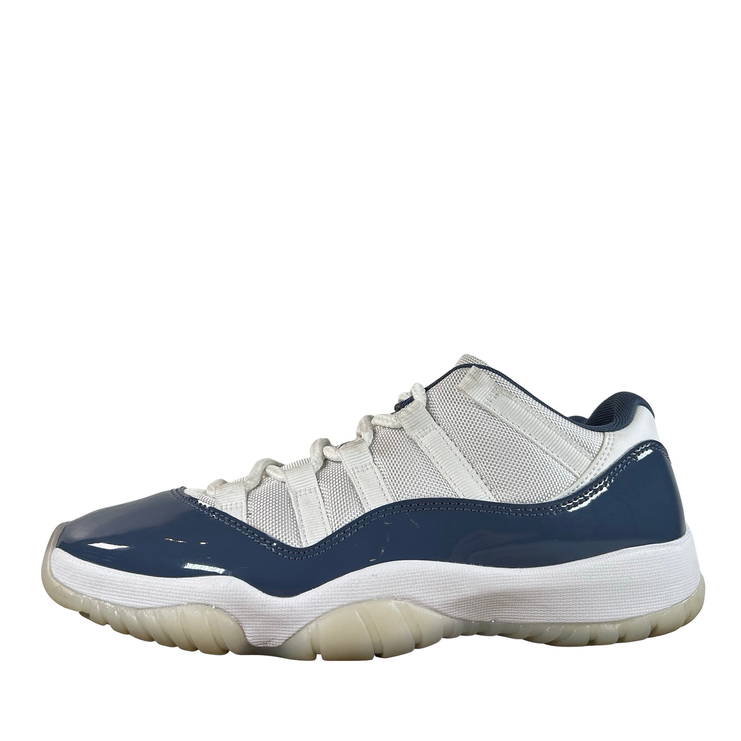 FV5104 104 Jordan 11 Retro Low Diffused Blue [USED] - 8 M (Used)