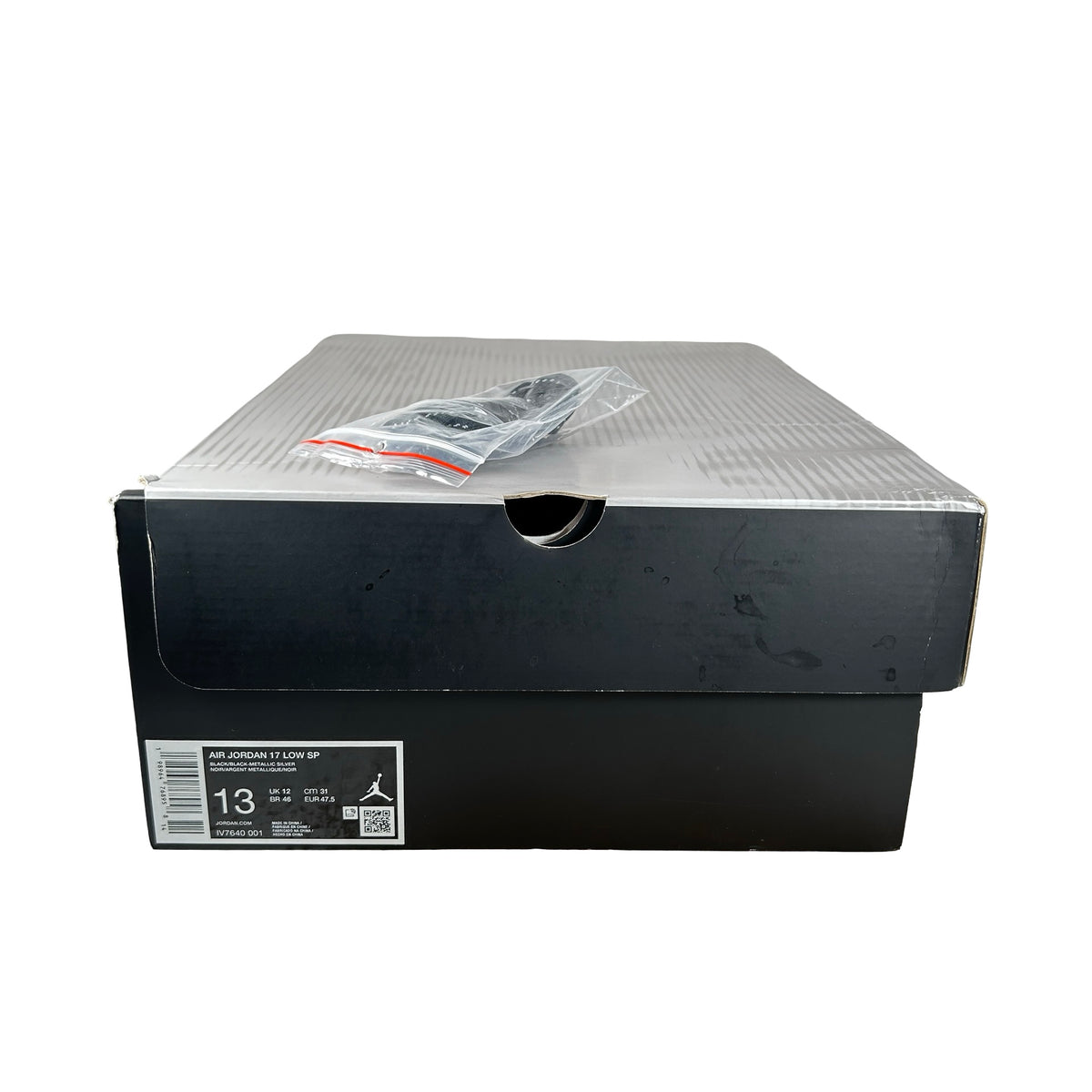 IV7640 001 Air Jordan 17 Low Black Patent [USED] - 13 M (Used)