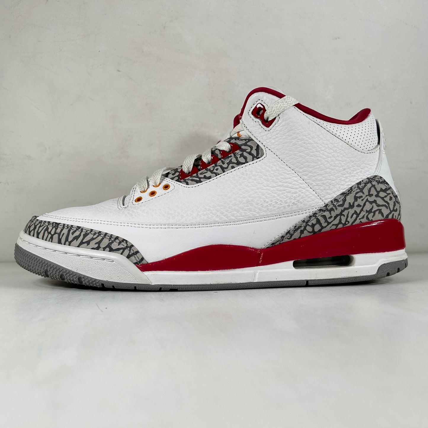 CT8532 126 Jordan 3 Retro Cardenal Rojo