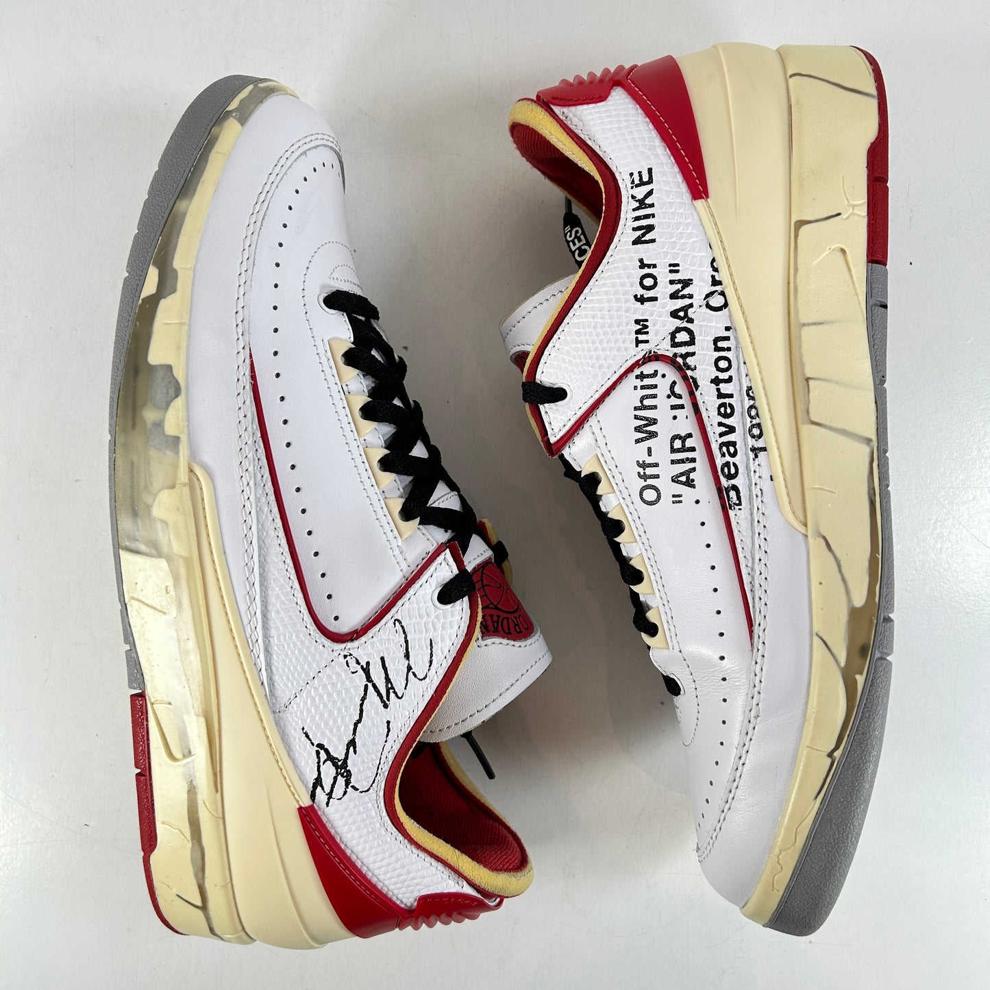 DJ4375 106 Jordan 2 Retro Low SP Off-White White Red [USED] - 10 M (Used)