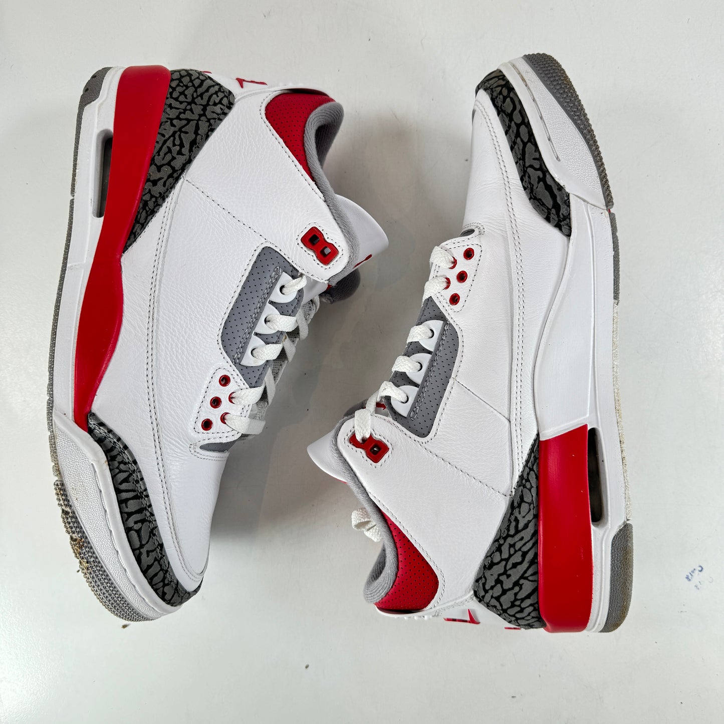 DN3707 160 Jordan 3 Retro Rojo fuego (2022)