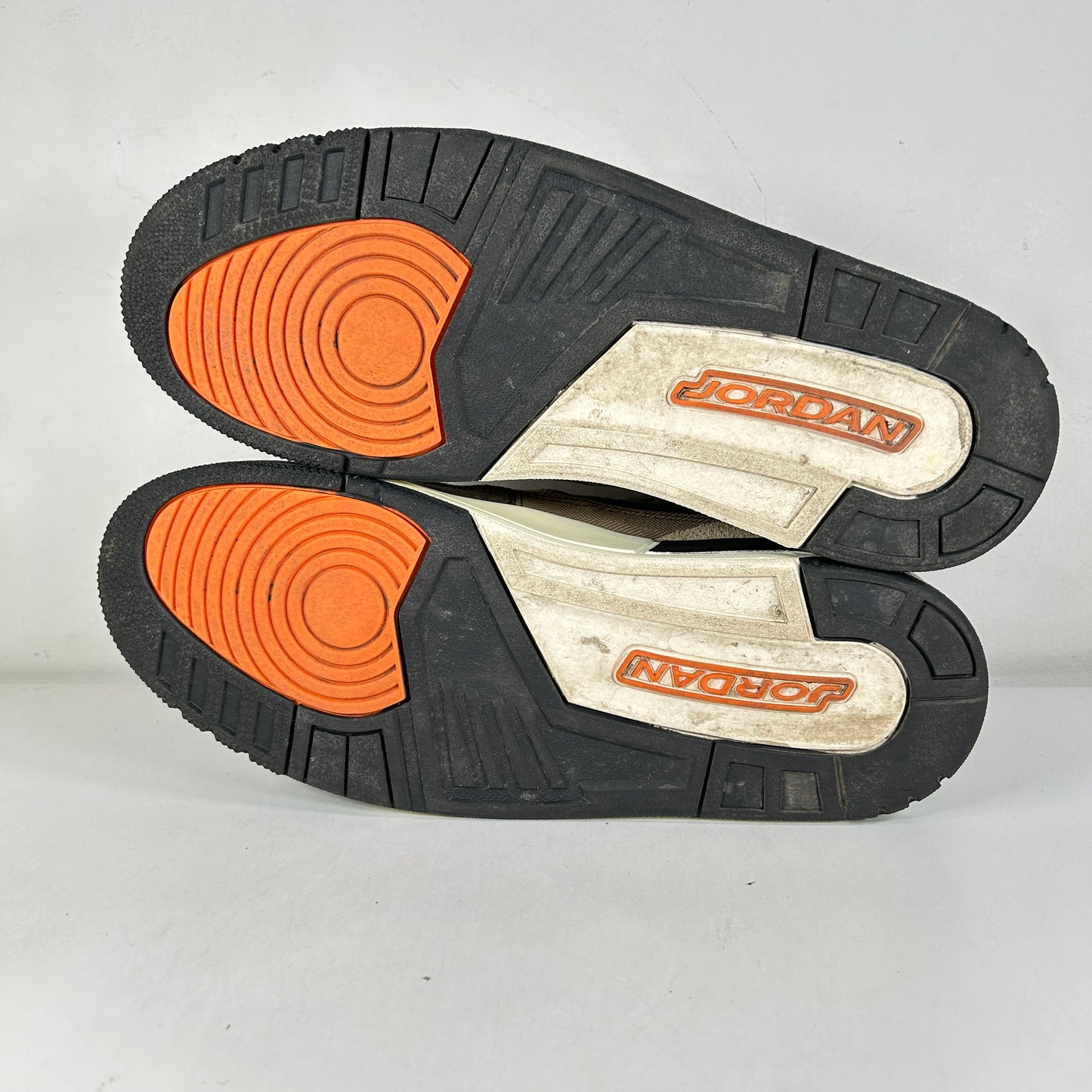 DO1830 200 Jordan 3 Retro Patchwork Camo [USED] - 11.5 M (Used)
