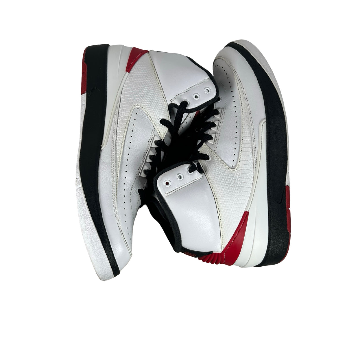 DX2454 106 Jordan 2 Retro OG Chicago (2022) [USED] - 9.5 M (Used9)