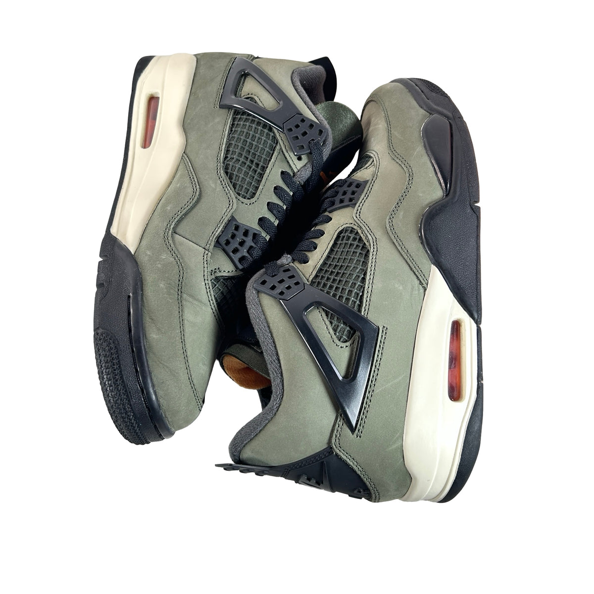 IB1519 200 Jordan 4 Retro OG SP Undefeated (2025) [USED] - 9 M (Used12)