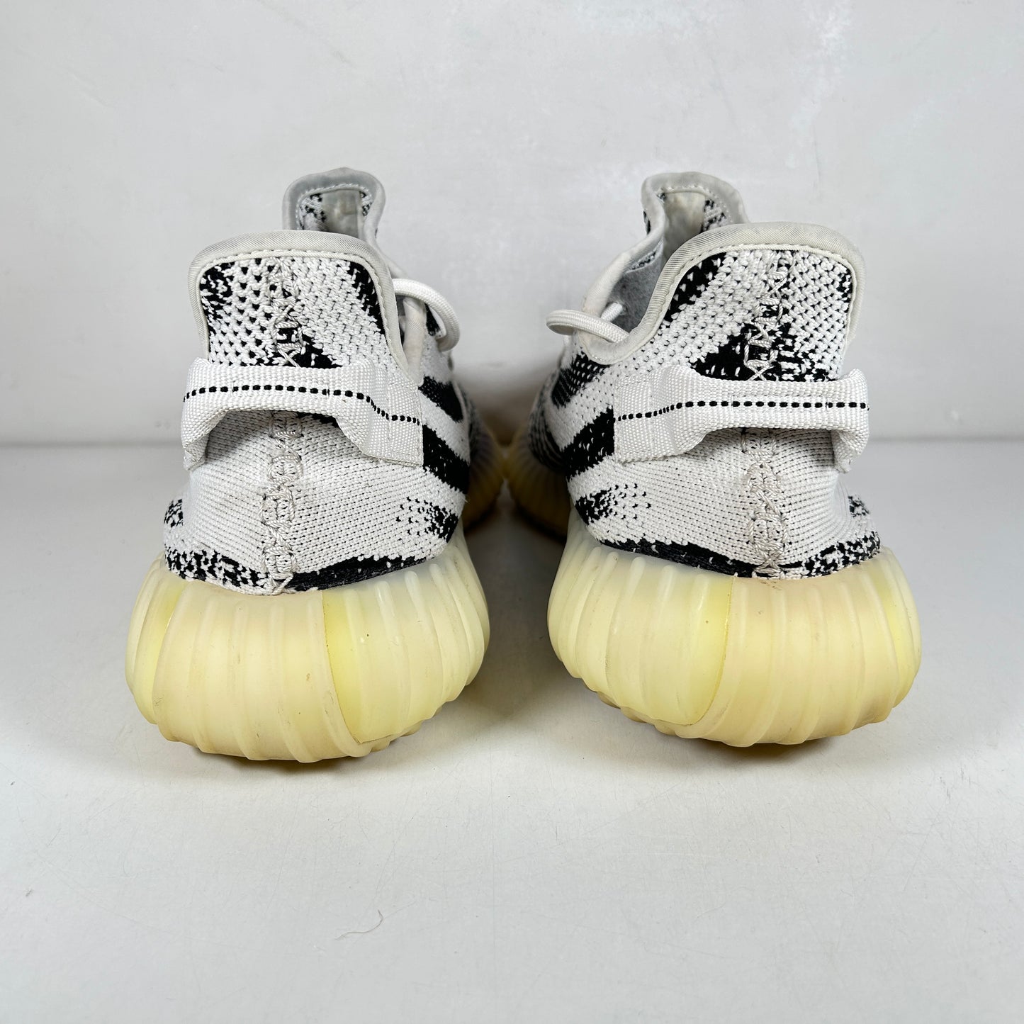 CP9654 Yeezy 350 V2 Cebra