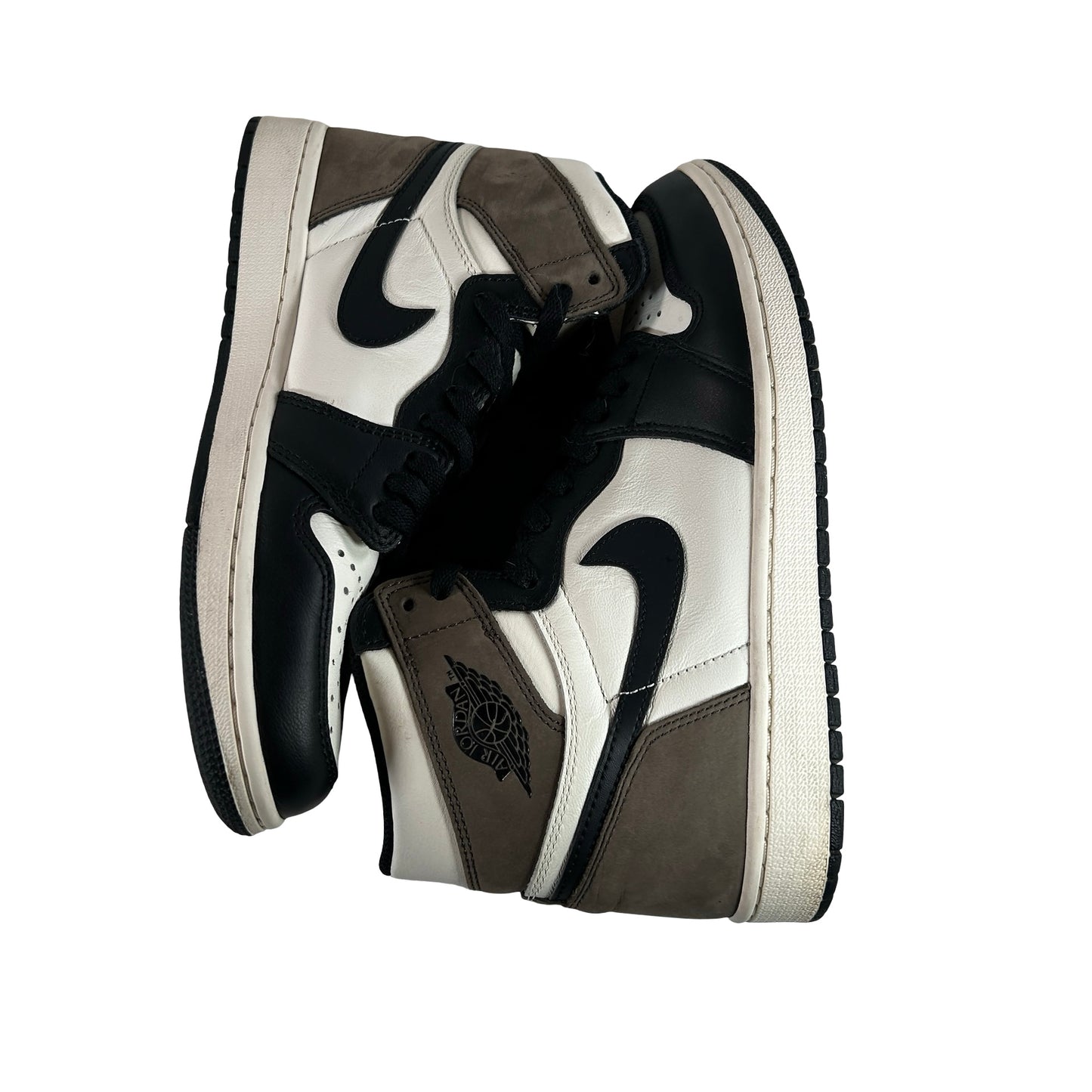 555088 105 Jordan 1 Mocha [USED] - 8.5 M (Used) (No Box)