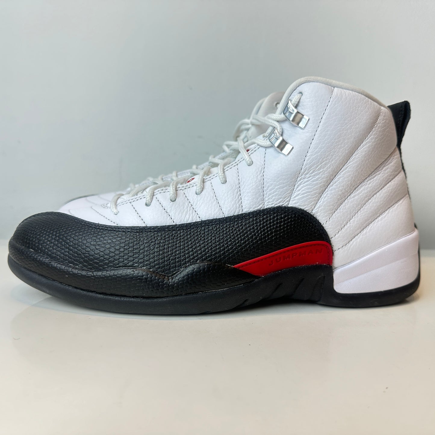 CT8013 162 Air Jordan 12 Red Taxi [USED] - 10.5 M (Used)