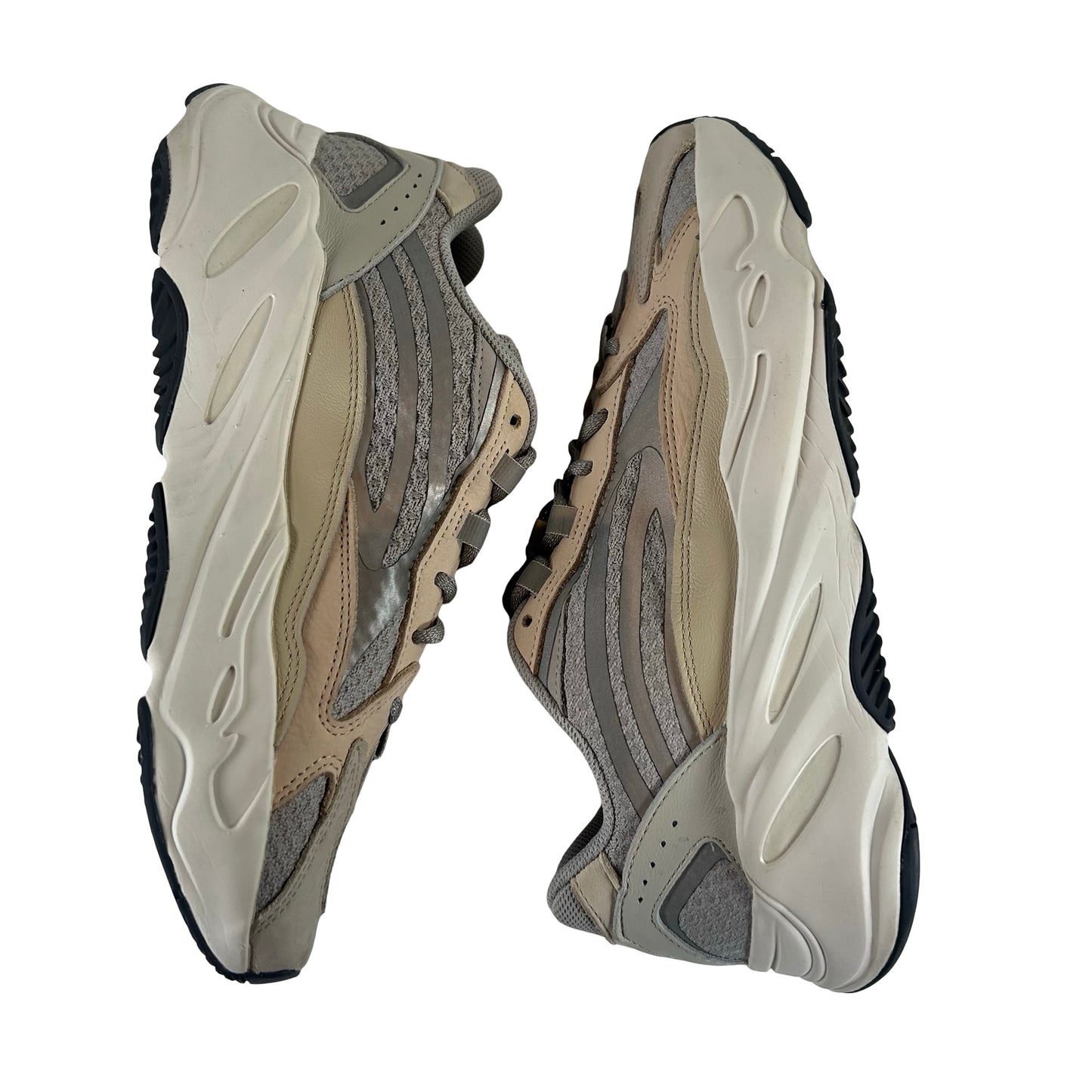 GY7924 adidas Yeezy Boost 700 V2 Cream [USED] - 10 M (Used)