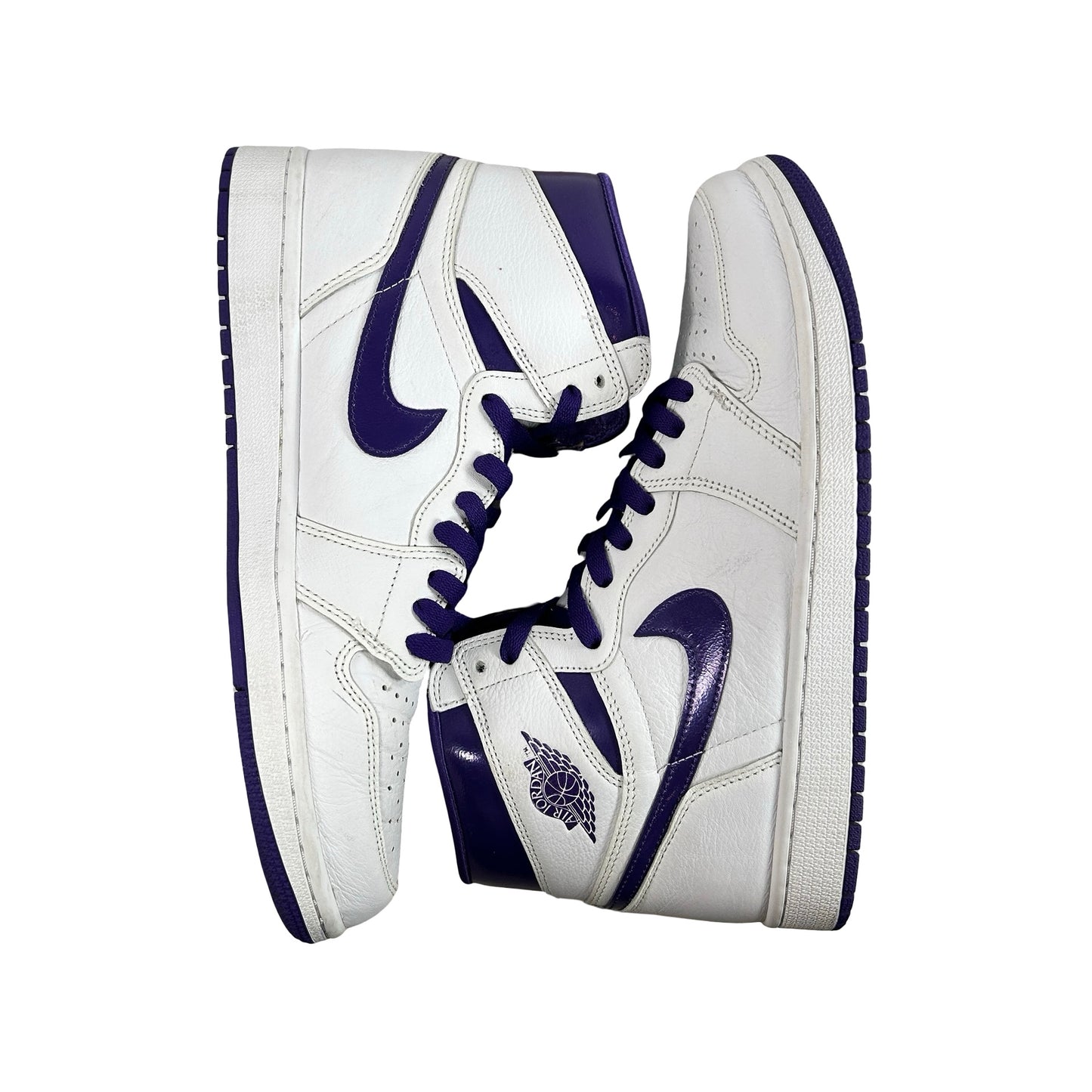 CD0461 151 Wmns Jordan 1 Retro High Court Purple [USED] - 11 W (Used) (No Lid)