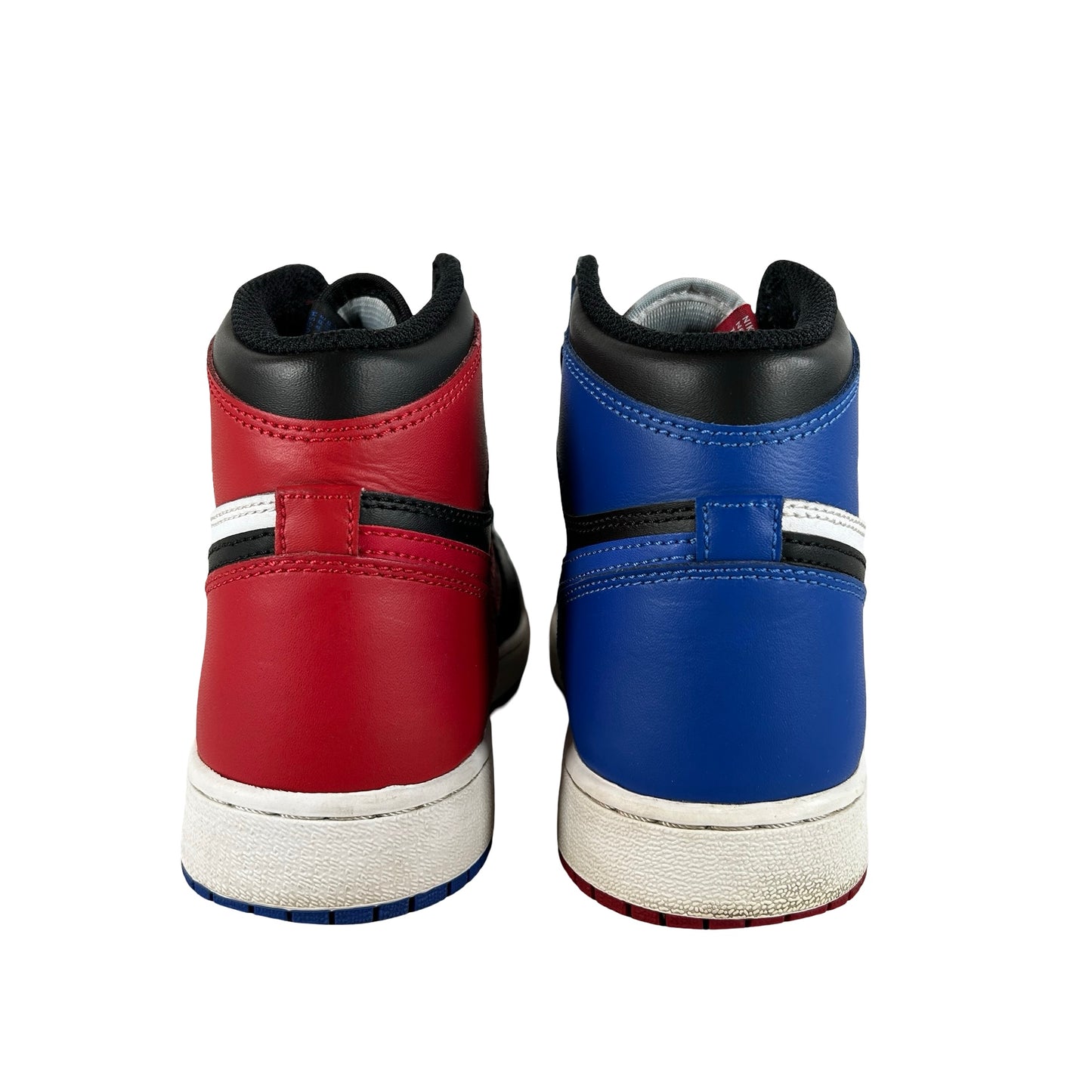 575441 026 Jordan 1 Retro Top 3 (GS) [USED] - 7 Y (Used)