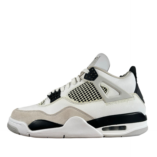 DH6927 111 Jordan 4 Retro Military Black - 9 M (Yellowing)