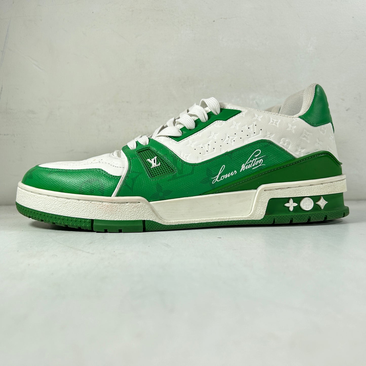 1AANG3 / 1AANG1 Louis Vuitton Trainer #54 Signature Green White [USED] - LV 7 (Used) (No Box)