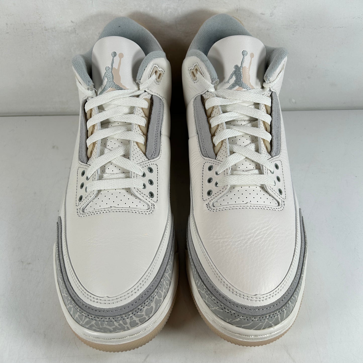 FJ9479 100 Jordan 3 Retro Craft Ivory [USED] - 12 M (Used)