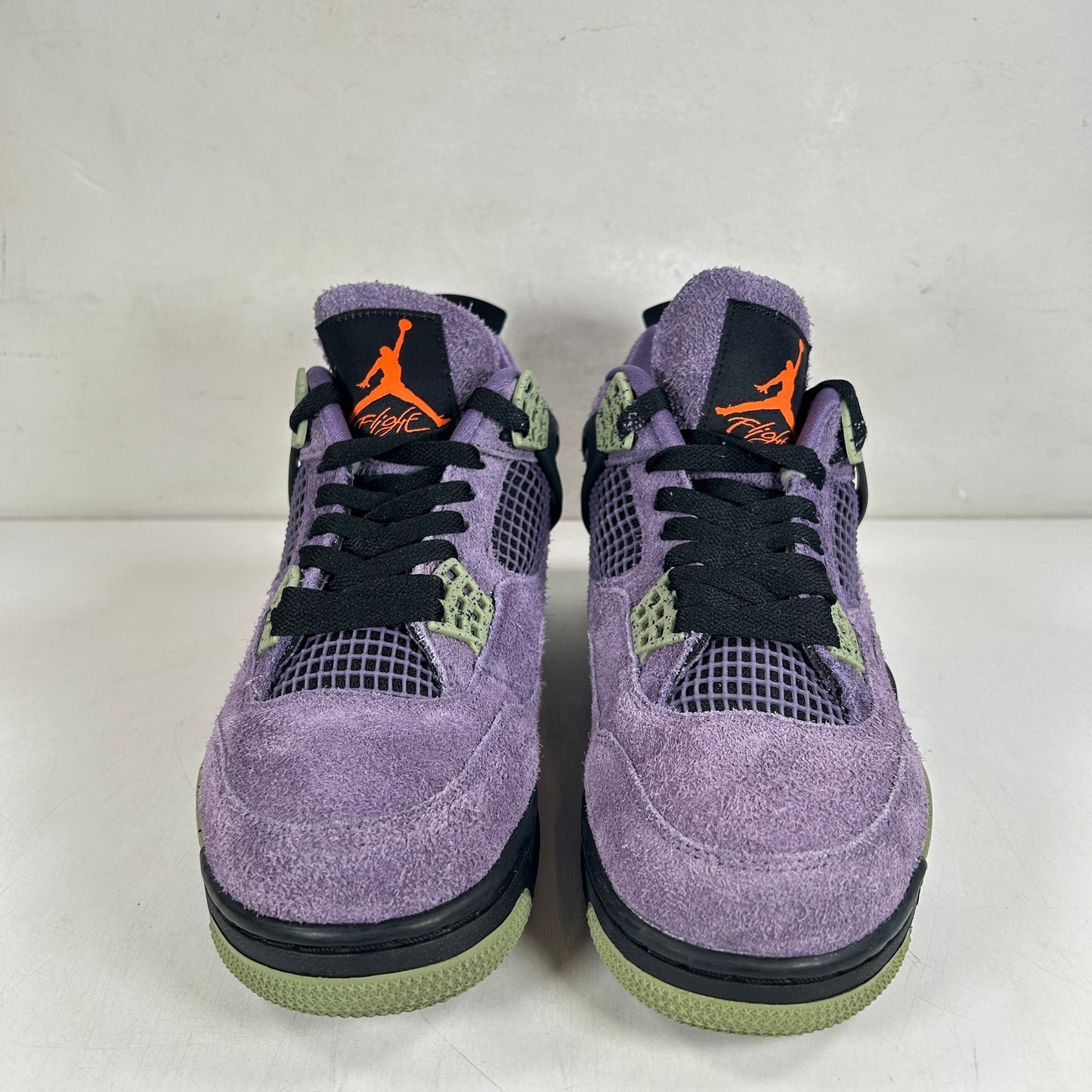 AQ9129 500 Jordan 4 Retro Canyon Purple [USED] - 10.5 W (Used)