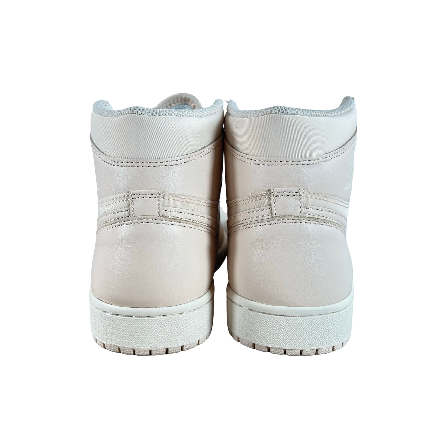 555088 801 Jordan 1 Retro High Guava Ice [USED] - 8.5 M (Used)
