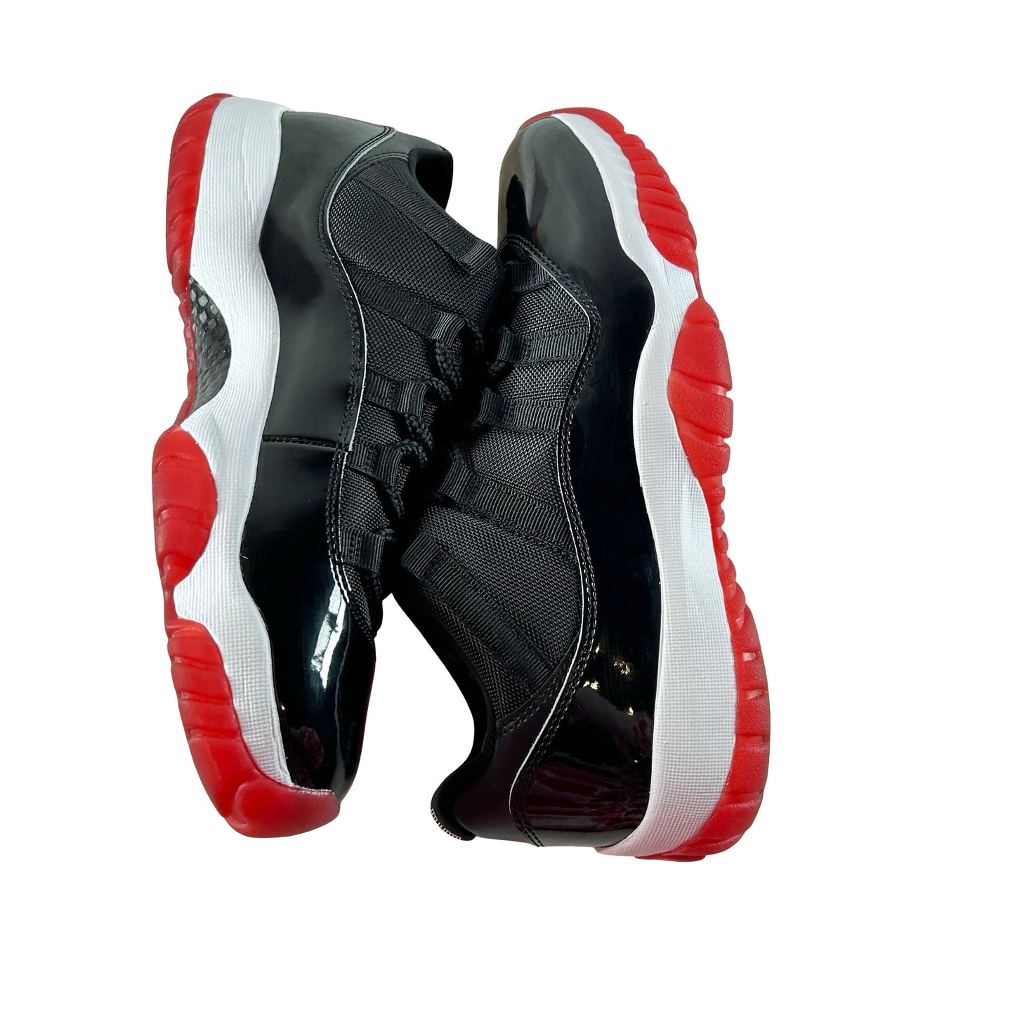 FV5104 006 Jordan 11 Retro Low Bred (2025) - 9.5 M (Used) (No Insoles)