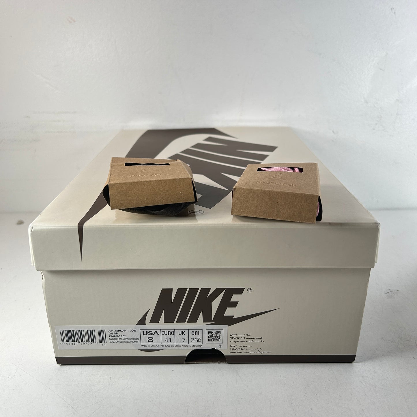 DM7866 202 Jordan 1 Retro Low OG SP Travis Scott Velvet Brown [USED] - 8 (Used)